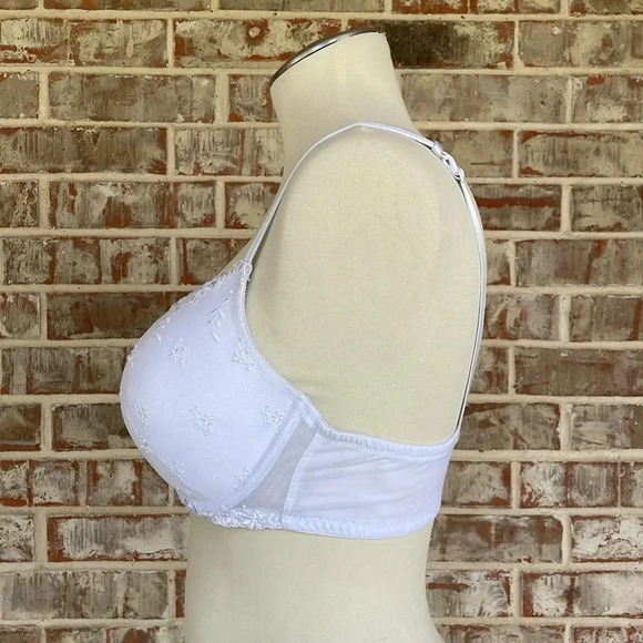 Ambrielle White Embroidered Underwire Split Strap  Plus Size Bra - Picture 6 of 8
